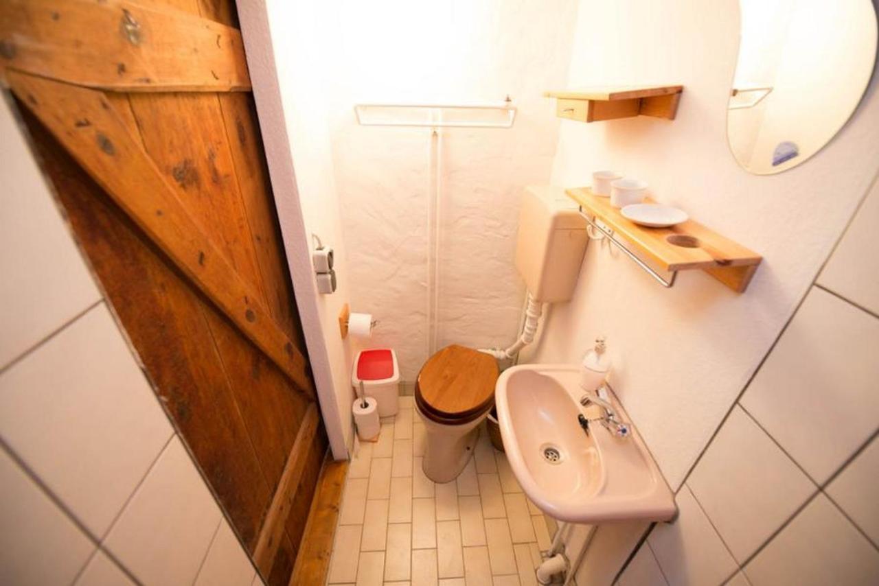 Wohnen Im Denkmal Apartment Gumperda Exterior photo